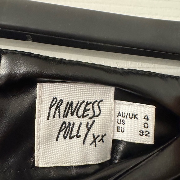 Princess Polly Faux Leather High Waisted Pants! - Picture 5 of 6
